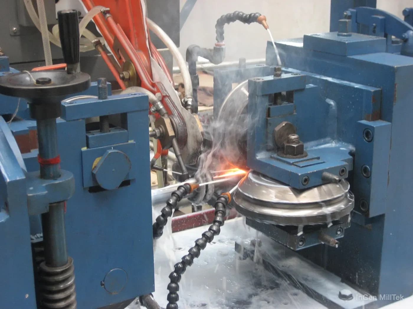 High-frequency welding close-up